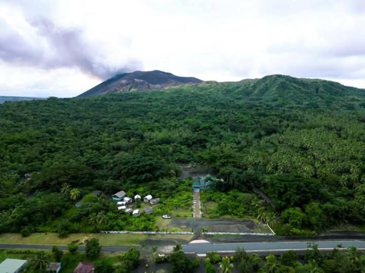 Tanna Volcano View Tree House Lenkuru Eksteriør billede
